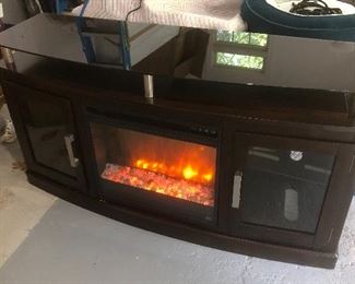 Working portable fireplace owner paid 950- like new 