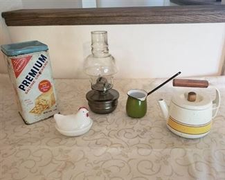 Vintage Kitchen Decor