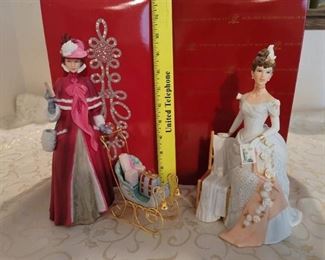 1989 and 1986 Mrs Albee Awards~ Avon