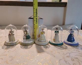 5 Mrs Albees Avon Collectibles