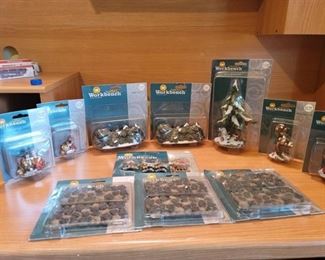 Santa's Workbench Village Accessories