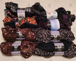 8 New Rolls of Lace with Edging