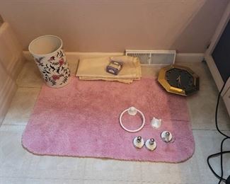 Bathroom Rug, Shower Curtain, Fixtures, Trash Can and Clock