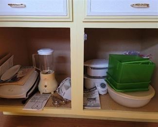 George Foreman, Blender, Mixer, Steamer, Crock pot, storage containers