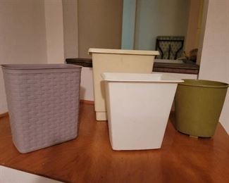 4 Trash Cans