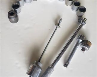 New Britain NH-55 3/4" Flex Head Breaker Bar, Sockets and Extensions