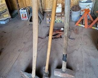 2 Mallets and an Axe