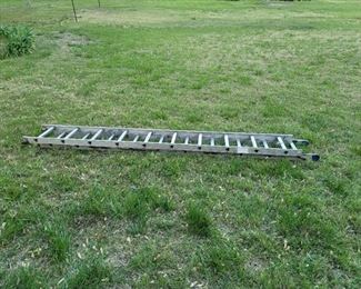 10ft Aluminum Extension Ladder