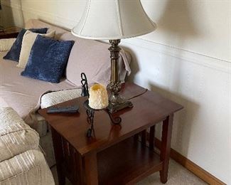 Nice assortment of end tables and lamps 