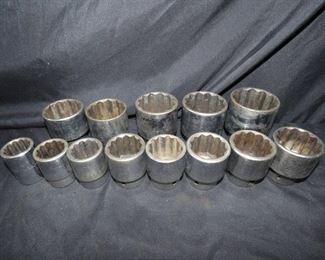 13 Piece 1" - 2" Craftsman 12 Point Sockets
- 1"
- 1 1/16
- 1 1/8
- 1 5/16
- 1 3/8
- 1 7/16
- 1 1/2
- 1 5/8
- 1 11/16
- 1 3/4
- 1 13/16
- 1 7/8
- 2"