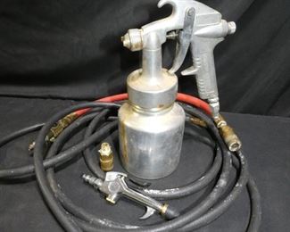 2 Air Hoses, Pneumatic Sprayer & Air Nozzle	
- Red Air Hose 24" with Fittings / Coupler
- Black Air Hose 16" with Fittings / Coupler
- Campbell Hausfeld DH4200 C105 Pneumatic Sprayer
- Air Hose Nozzle