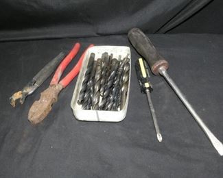 Screwdrivers, Drill Bits & Pliers	
- 27 Drill Bits