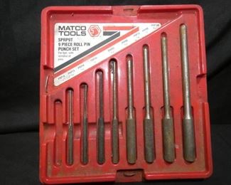 Matco Tools Roll Pin Punch Set
-8 Piece
-5\64"- 5/16"