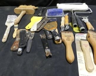 Painting & Drywall Supplies
- 3 Paint Scrapers
- Scraper Blades
- 7 Putty/Drywall Knives
- 2 Screen Insert Tools