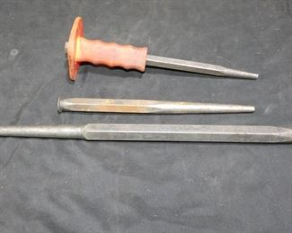 Snap-On & Matco Drift Pin Punches
-17" Snap-On Drift Pin Punch
- 11" Matco 5/16 PD1012A Drift Pin Punch
- 12" Matco HDPO12 Drift Pin Punch