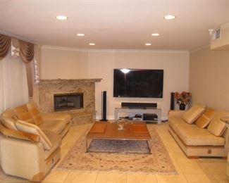 Italian Leather Sofa Set (Designer Brand)