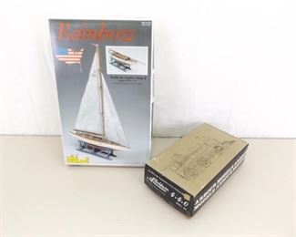 Vintage Arbor Model #108 Baldwin 4/4/0, and Mini Mamoli Ship Model Kit 
