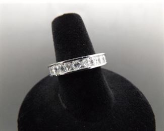 .925 Sterling Silver Cubic Zirconia Band Ring Size 7.5
