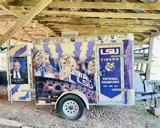 LSU tailgating trailer