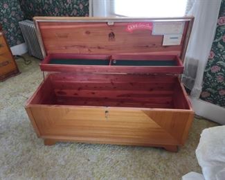 Lane Cedar Chest with Lock and Key