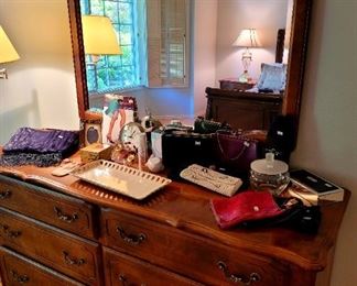 ETHAN ALLEN Mirrored Dresser. $150 #32