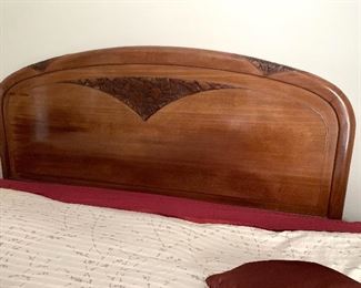 Matching Art Deco full/queen size headboard w/matching foot board - can fit a queen mattress