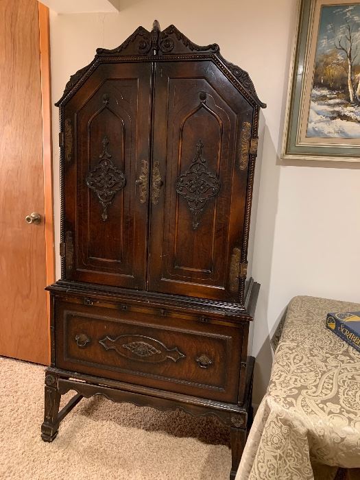 Vtg. upright,  Radio cabinet-these make GREAT bar cabinets