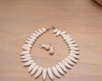 Alabaster Necklace & Earring Set