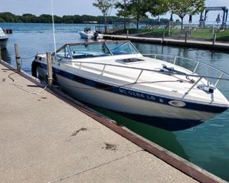 1980 Chris Craft Scorpion 260