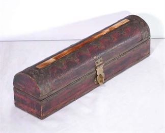 Exotic Inlaid Necklace Chest With Metallic Clasp