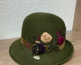 Toucan Collection Hat 