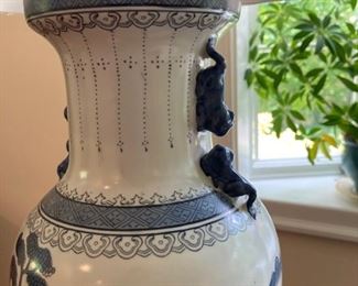 2 Blue and white asian lamp - 28"