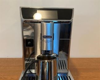 DeLonghi PrimaDonna Elite Italian espresso machine