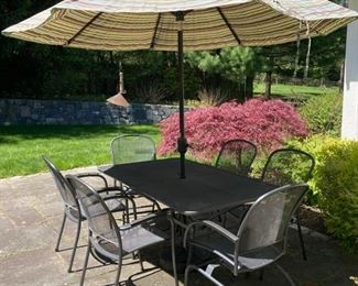 Patio furniture set - table: 28"x 57.5"x 35.5" / chairs: 35.5"x 24"x 19"