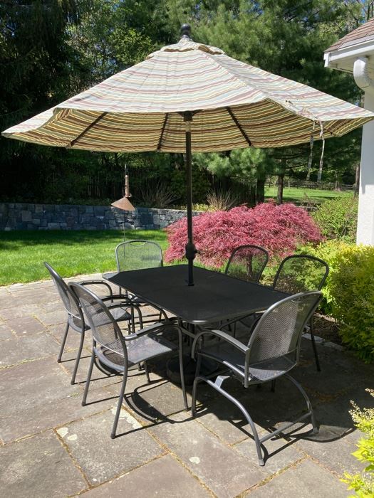 Patio furniture set - table: 28"x 57.5"x 35.5" / chairs: 35.5"x 24"x 19"