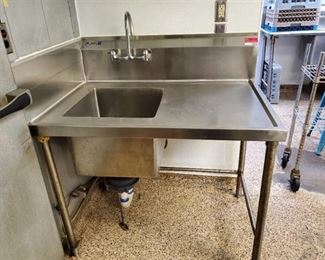 Stainless Single Bay Corner Sink