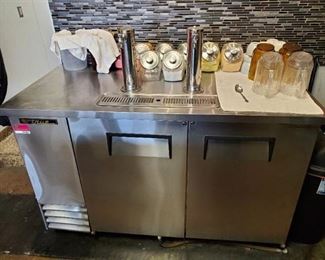 True Kegerator TDD-2-S