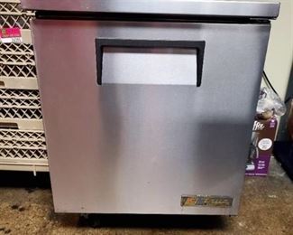 True Freezer TUC-27F