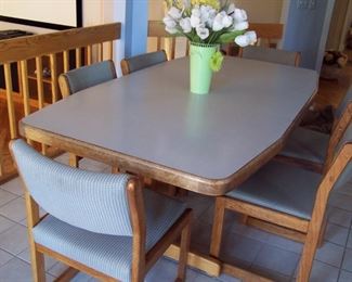 Kitchen Table with 6 Chairs