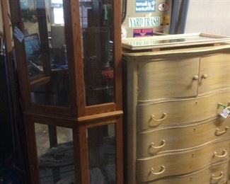 Curio cabinet dresser