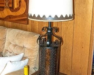 vintage lamps / tables