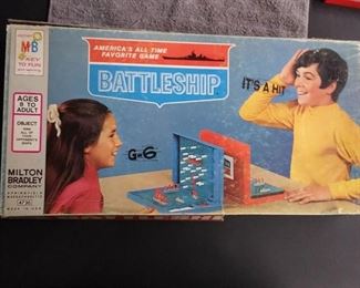 Games - 1967 Edition Battleship with All Pieces