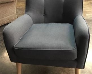 Sleek chair - perfect condition 