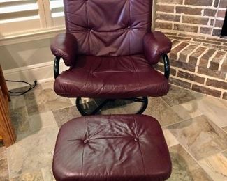 STRESSLESS CHAIRS