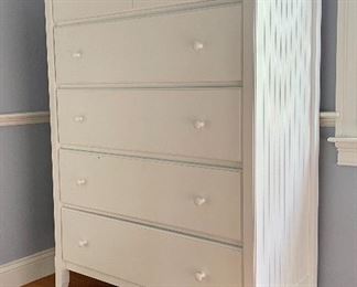 Item 265:  White, 5-drawer Chest with Bead Board Sides and Shaker Knobs by Maine Wood - 39.5"l x 20"w x 56"h: $395