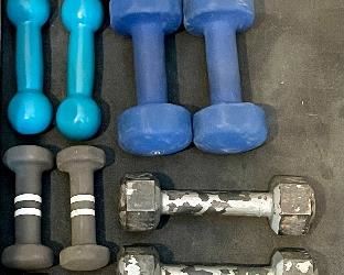 Item 187:  Lot of Assorted Weights with Purple Yoga Block: $38