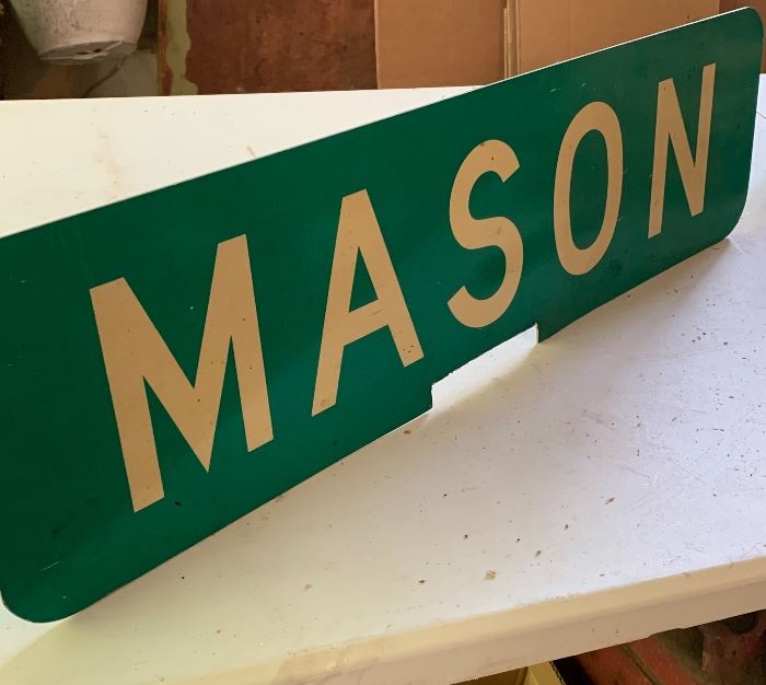 Mason Street Sign