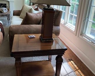 wood end / side table