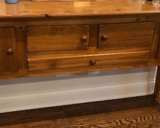 console table / sideboard