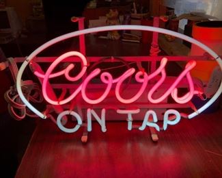 neon beer sign